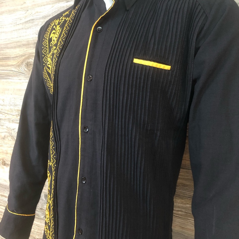 Mens Guayabera Shirt Black Linen Long Sleeve Golden Embroidery Handcrafted Linen - Picture 3 of 9